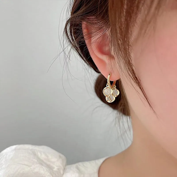 Eden Earrings - Gold