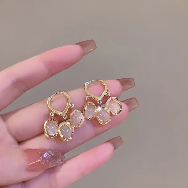 Eden Earrings - Gold